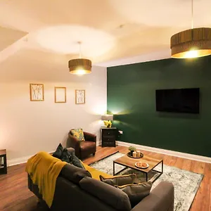 3-bedroom-city-centre-townhouse.hotelsin-nottingham.com/
